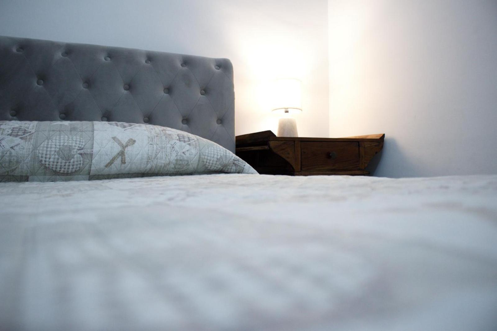 Guesthouseantonia 阿韦利诺 外观 照片