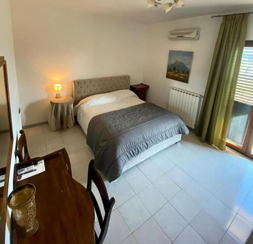 Guesthouseantonia 阿韦利诺 外观 照片